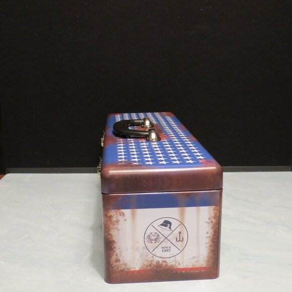 I Know What You Did Last Summer Tackle Box Popcorn Bucket AMC Theatre 2025 - Picture 3 of 7